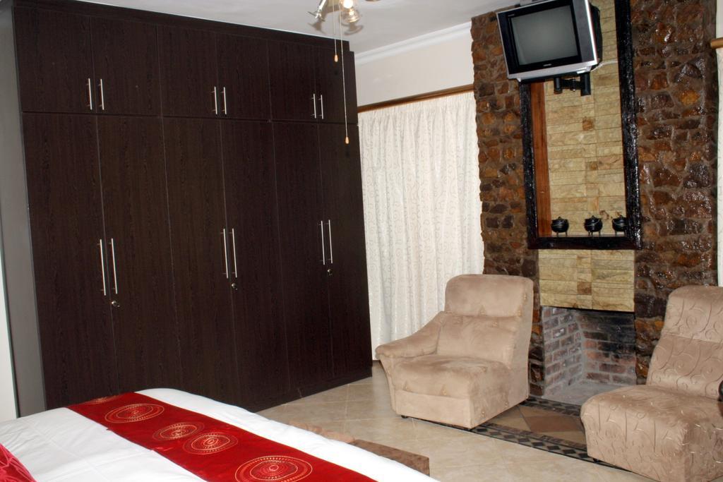 Lumley'S Place Guesthouse Pniel Kamer foto
